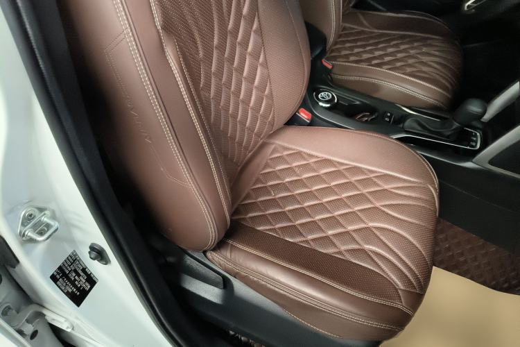 Used Toyota FRONTLANDER 2022 2.0L CVT Leading Edition Right Front Seat