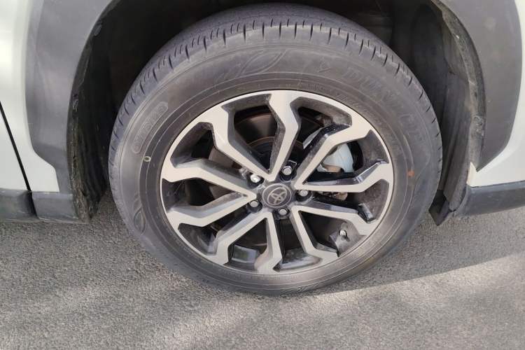 Used Toyota FRONTLANDER 2022 2.0L CVT Luxury Edition Right Front Wheel Hub
