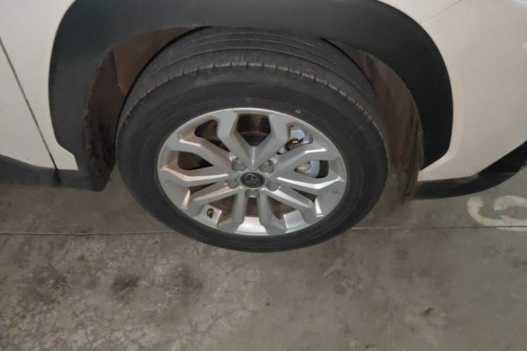 Used Toyota FRONTLANDER 2022 2.0L CVT Elite Edition Right Front Wheel Hub
