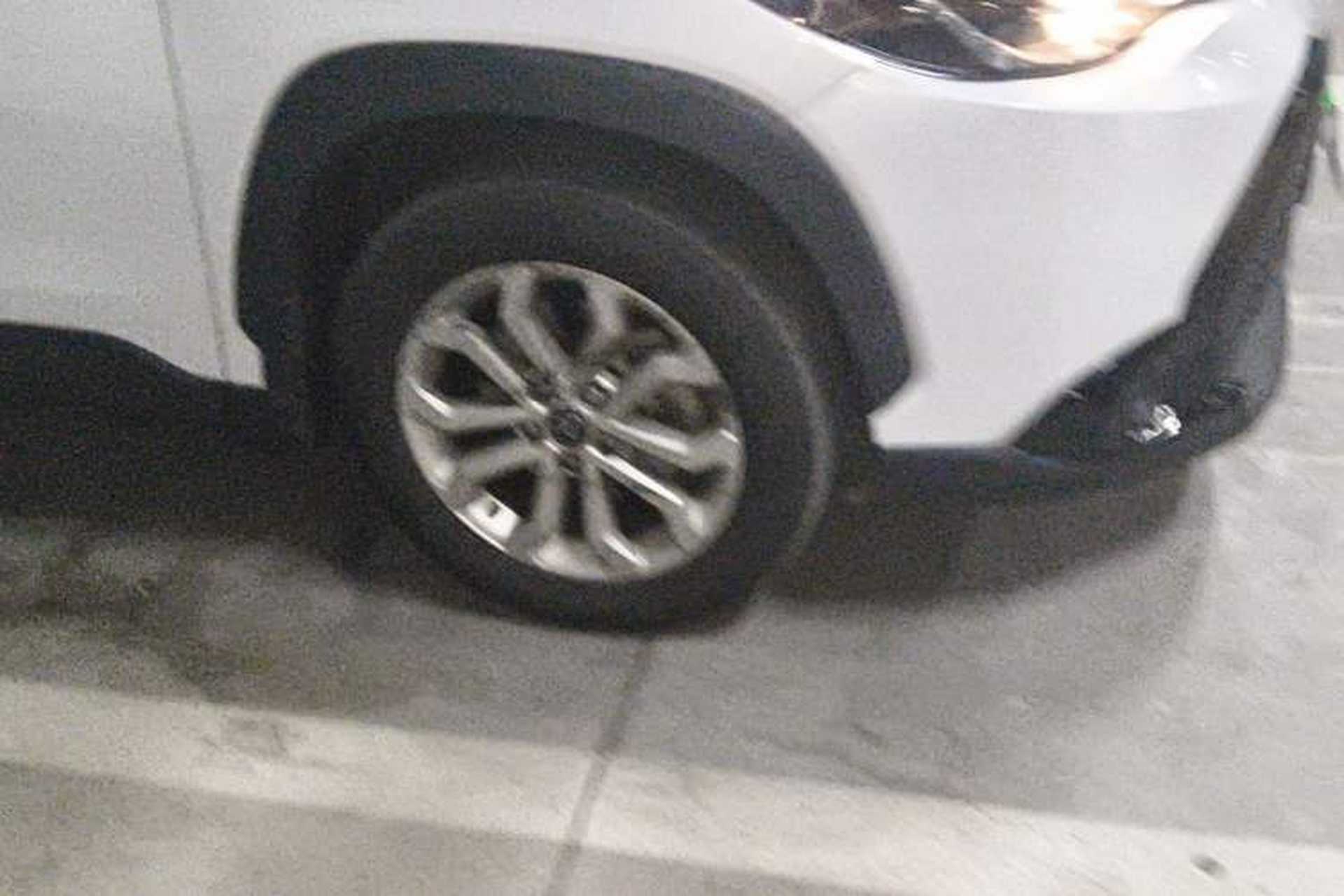 Used Toyota FRONTLANDER 2022 2.0L CVT Elite Edition Right Front Wheel Hub