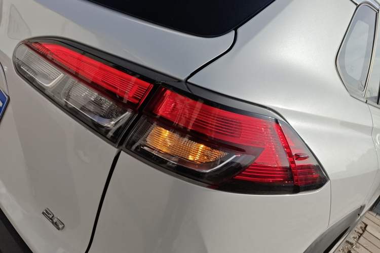 Used Toyota FRONTLANDER 2022 2.0L CVT Luxury PLUS Edition Right Rear Taillight
