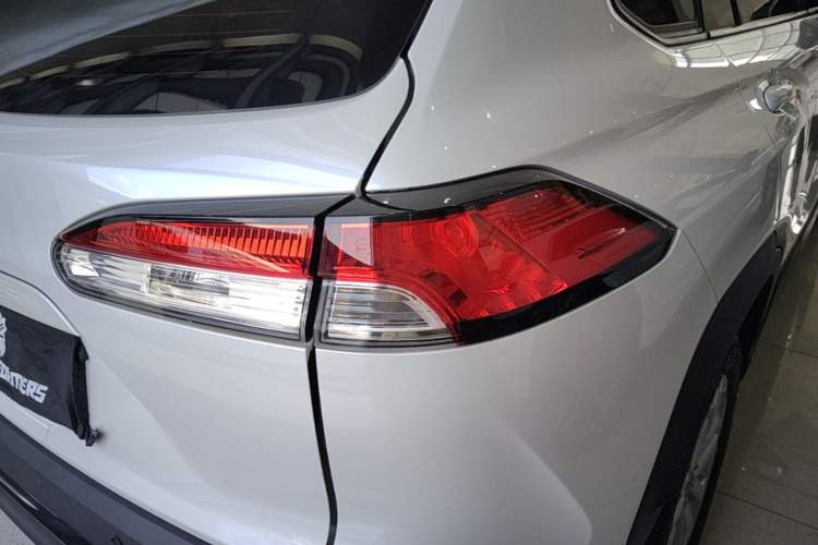 Used Toyota FRONTLANDER 2022 2.0L CVT Leading Edition Right Rear Taillight
