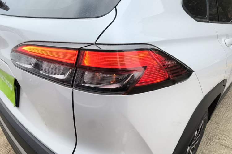 Used Toyota FRONTLANDER 2022 2.0L CVT Luxury Edition Right Rear Taillight