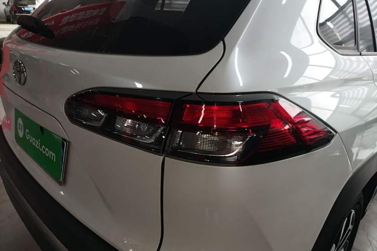 Used Toyota FRONTLANDER 2022 2.0L CVT Luxury Edition Right Rear Taillight