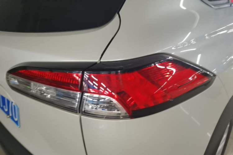 Used Toyota FRONTLANDER 2022 2.0L CVT Elite Edition Right Rear Taillight
