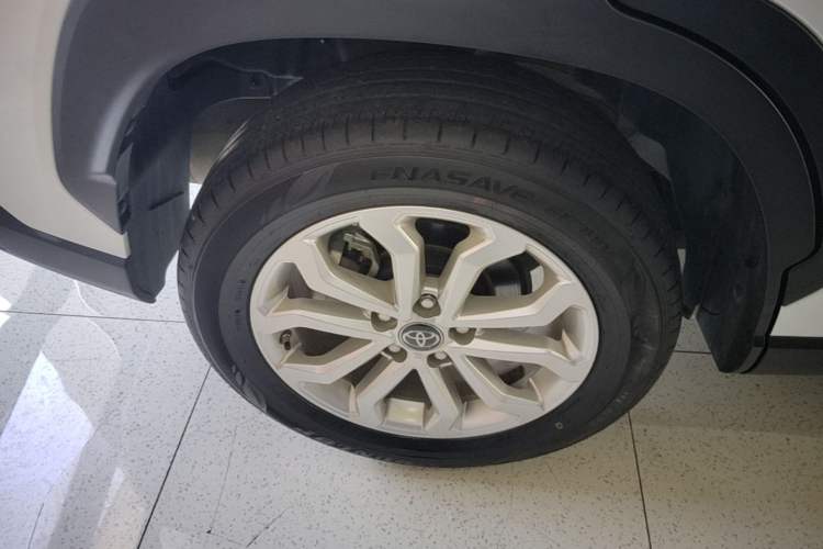 Used Toyota FRONTLANDER 2022 2.0L CVT Leading Edition Right Rear Wheel Hub