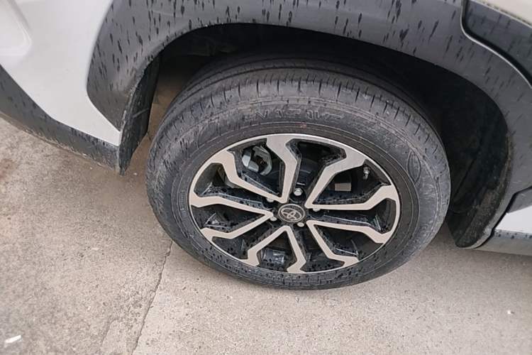 Used Toyota FRONTLANDER 2022 2.0L CVT Luxury Edition Right Rear Wheel Hub