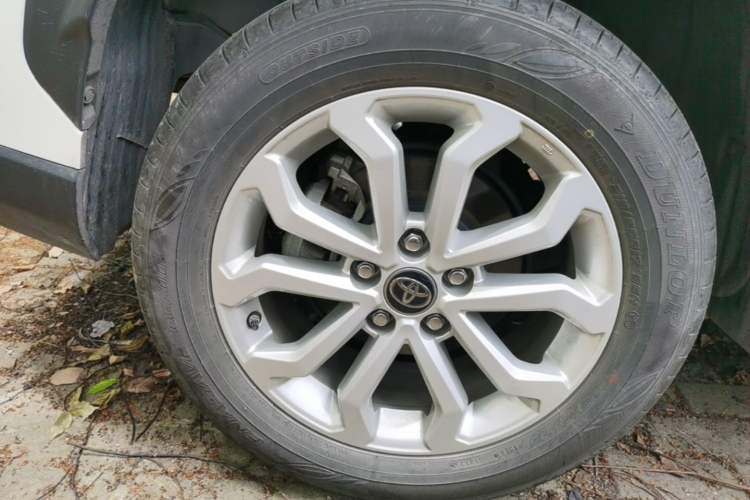 Used Toyota FRONTLANDER 2022 2.0L CVT Elite Edition Right Rear Wheel Hub