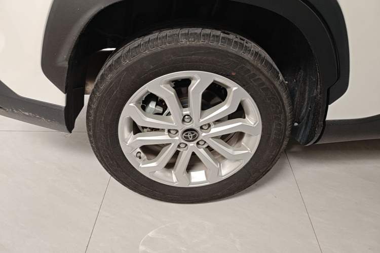 Used Toyota FRONTLANDER 2022 2.0L CVT Leading Edition Right Rear Wheel Hub