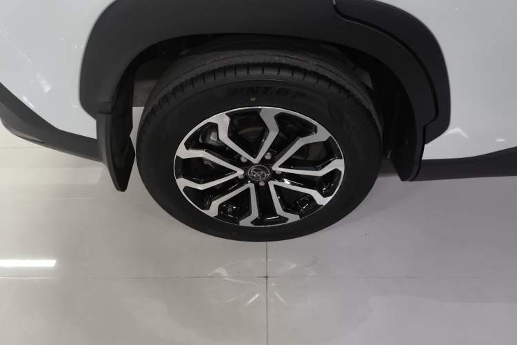 Used Toyota FRONTLANDER 2022 2.0L CVT Luxury Edition Right Rear Wheel Hub