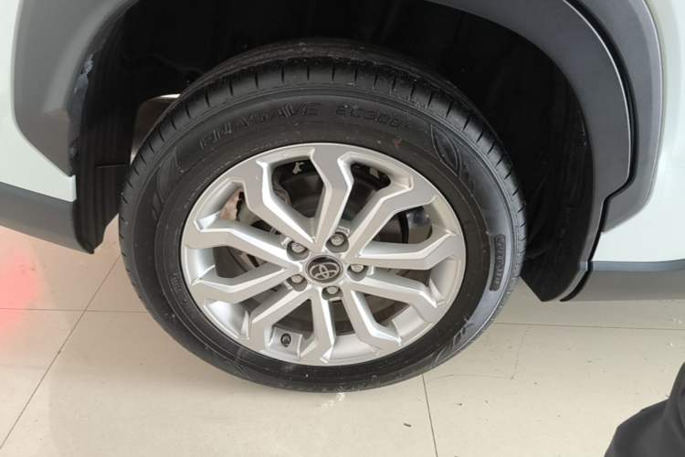 Used Toyota FRONTLANDER 2022 2.0L CVT Leading Edition Right Rear Wheel Hub