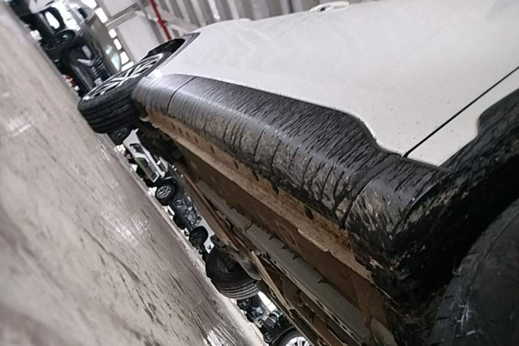 Used Toyota FRONTLANDER 2022 2.0L CVT Luxury Edition Right Side Sill