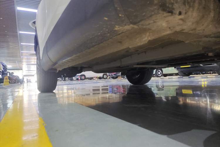 Used Toyota FRONTLANDER 2022 2.0L CVT Luxury Edition Right Side Sill