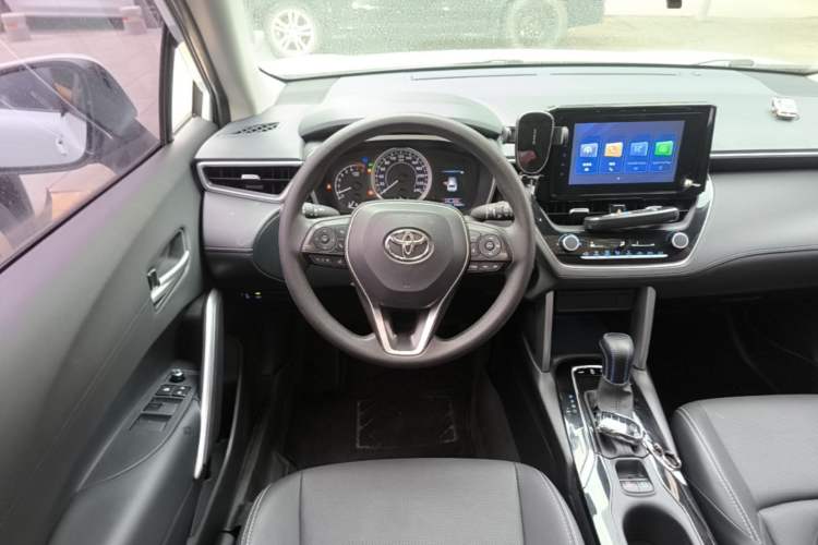 Used Toyota FRONTLANDER 2022 2.0L CVT Luxury Edition Steering Wheel