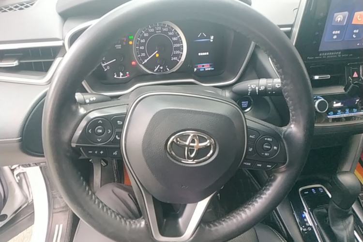 Used Toyota FRONTLANDER 2022 2.0L CVT Luxury Edition Steering Wheel