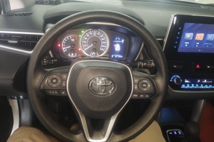 Used Toyota FRONTLANDER 2022 2.0L CVT Luxury Edition Steering Wheel
