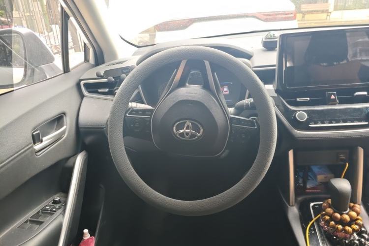 Used Toyota FRONTLANDER 2022 2.0L CVT Luxury PLUS Edition Steering Wheel