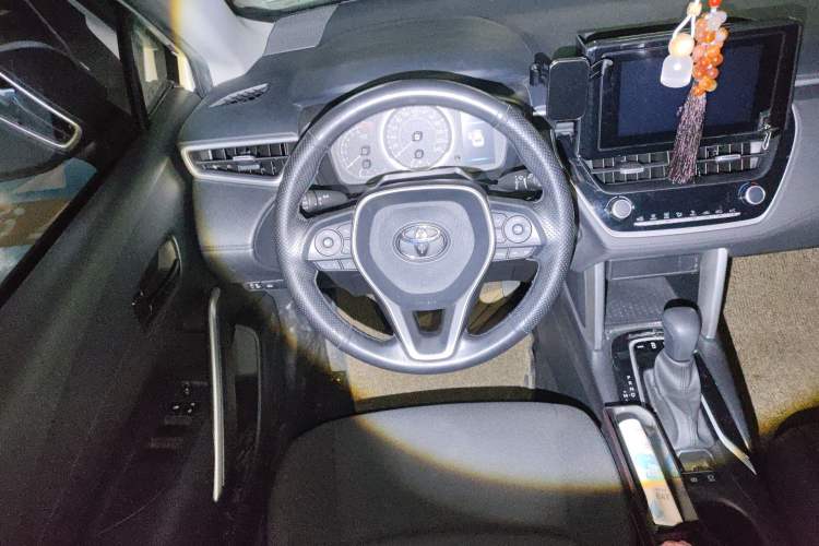 Used Toyota FRONTLANDER 2022 2.0L CVT Leading Edition Steering Wheel