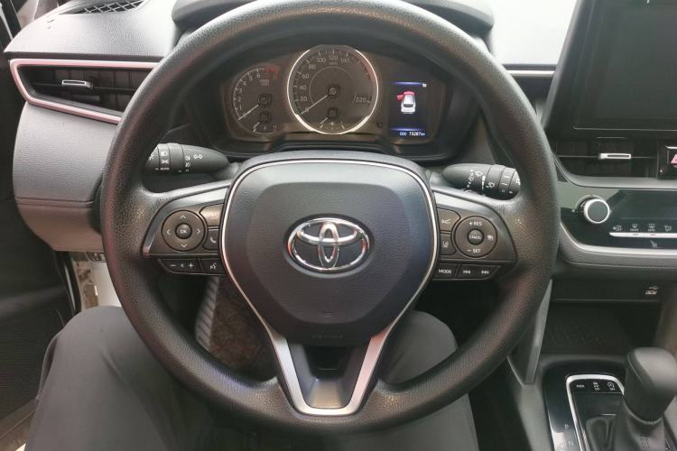 Used Toyota FRONTLANDER 2022 2.0L CVT Luxury Edition Steering Wheel
