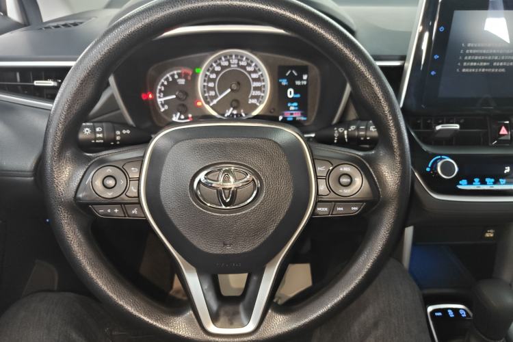Used Toyota FRONTLANDER 2022 2.0L CVT Luxury PLUS Edition Steering Wheel