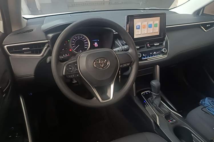 Used Toyota FRONTLANDER 2022 2.0L CVT Elite Edition Steering Wheel