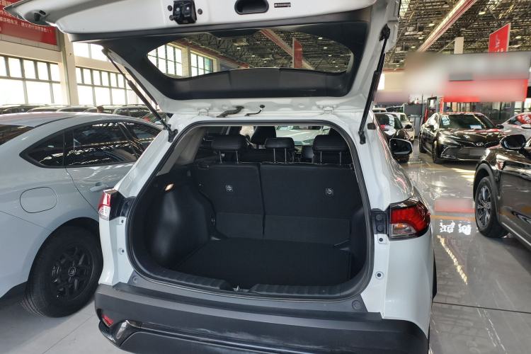Used Toyota FRONTLANDER 2022 2.0L CVT Leading Edition Trunk
