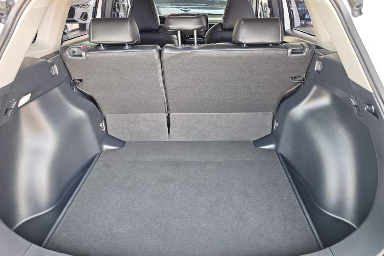 Used Toyota FRONTLANDER 2022 2.0L CVT Leading Edition Trunk