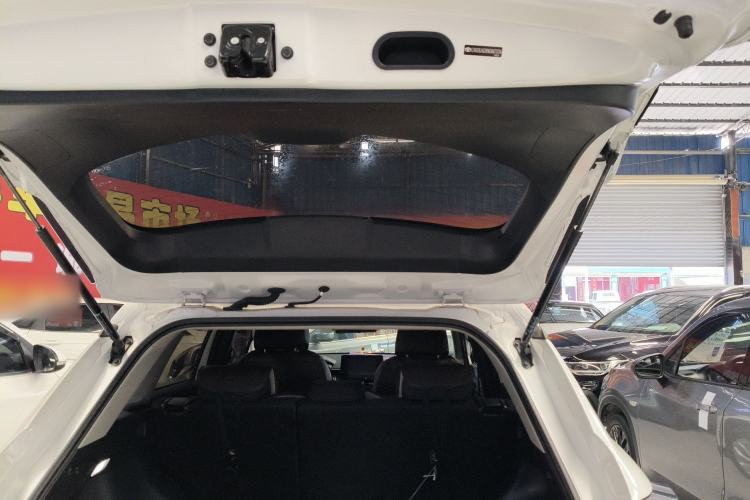 Used Toyota FRONTLANDER 2022 2.0L CVT Leading Edition Trunk
