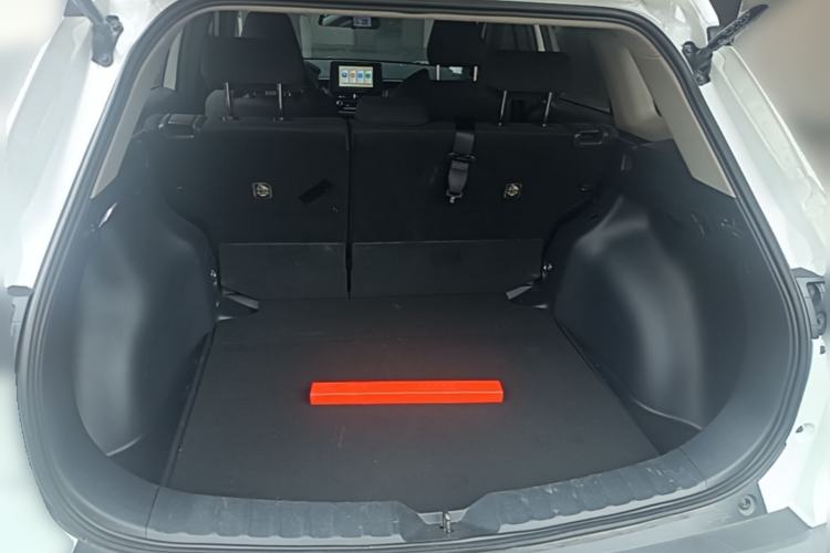 Used Toyota FRONTLANDER 2022 2.0L CVT Elite Edition Trunk