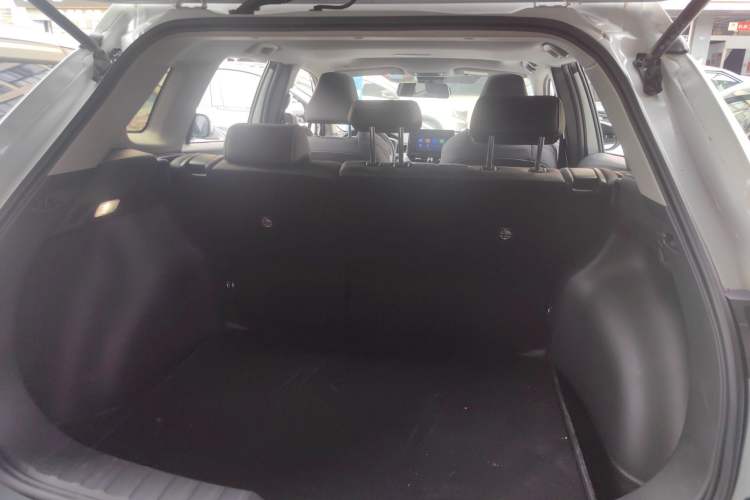 Used Toyota FRONTLANDER 2022 2.0L CVT Luxury Edition Trunk