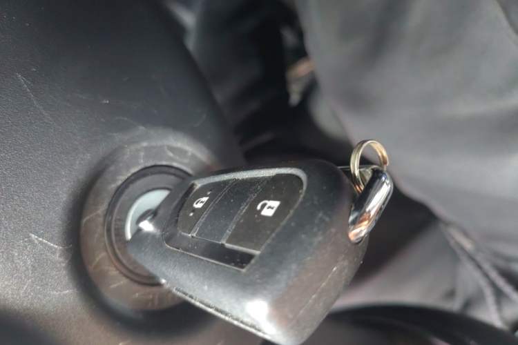 Used Toyota FRONTLANDER 2022 2.0L CVT Elite Edition Vehicle Key