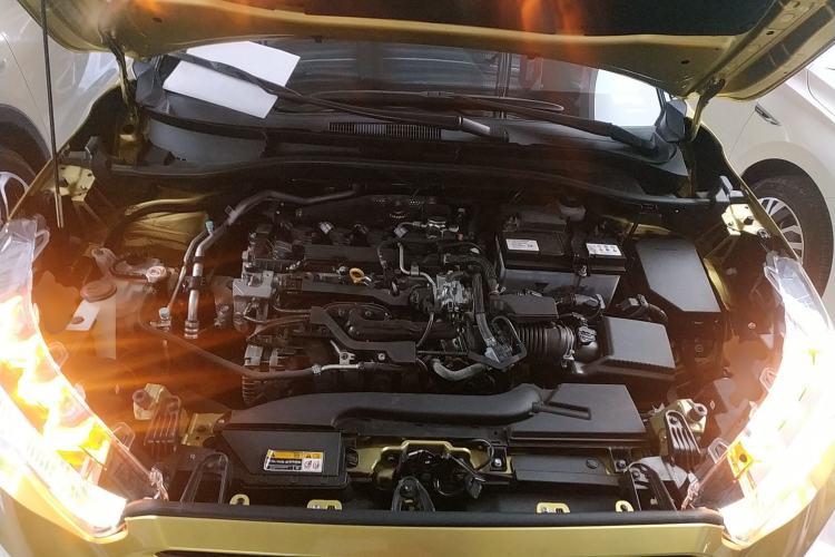 Used Toyota FRONTLANDER 2022 2.0L CVT Luxury PLUS Edition Engine Bay
