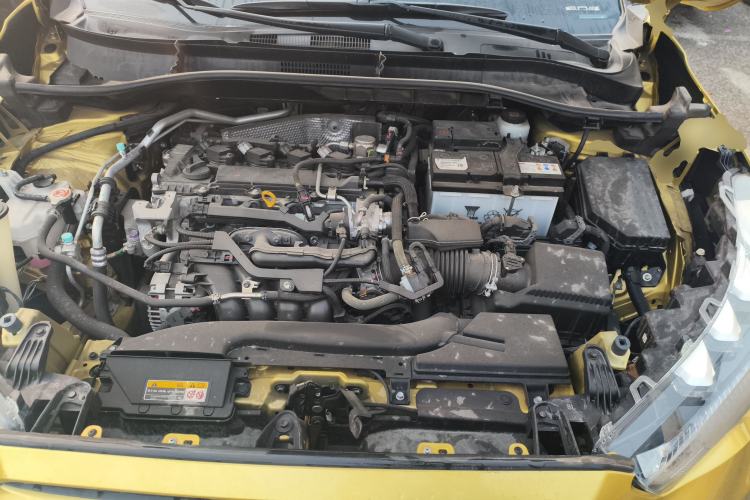 Used Toyota FRONTLANDER 2022 2.0L CVT Luxury PLUS Edition Engine Bay