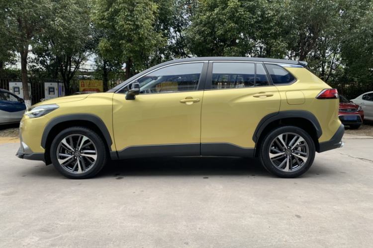 Used Toyota FRONTLANDER 2022 2.0L CVT Luxury PLUS Edition Exterior 1