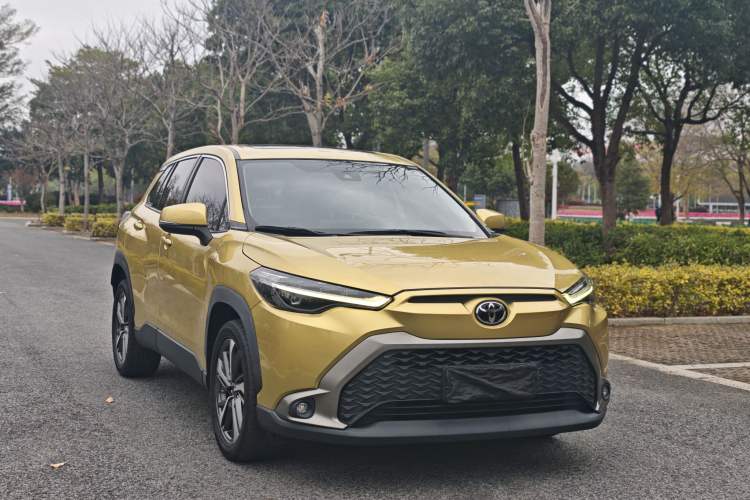 Used Toyota FRONTLANDER 2022 2.0L CVT Luxury PLUS Edition Exterior 2