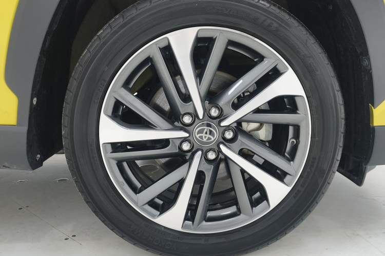 Used Toyota FRONTLANDER 2022 2.0L CVT Luxury PLUS Edition Exterior 5