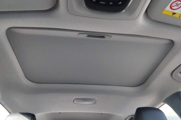 Used Toyota FRONTLANDER 2022 2.0L CVT Luxury PLUS Edition Headliner