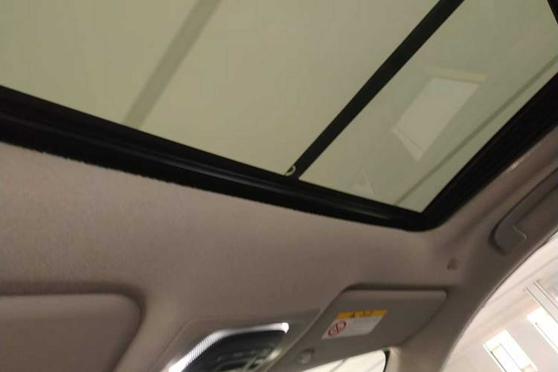 Used Toyota FRONTLANDER 2022 2.0L CVT Luxury PLUS Edition Headliner