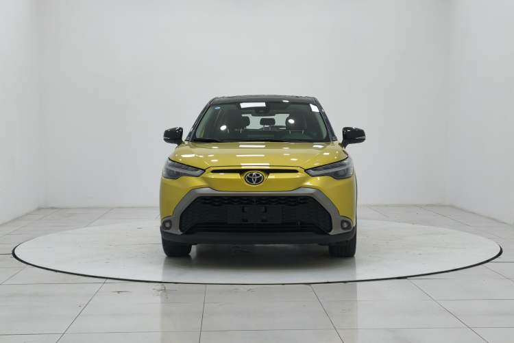 Used Toyota FRONTLANDER 2022 2.0L CVT Luxury PLUS Edition Interior 1