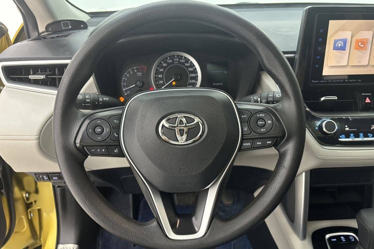 Used Toyota FRONTLANDER 2022 2.0L CVT Leading Edition Interior 2