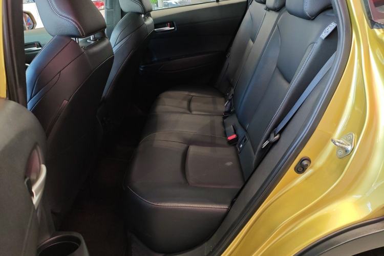 Used Toyota FRONTLANDER 2022 2.0L CVT Luxury PLUS Edition Interior 4