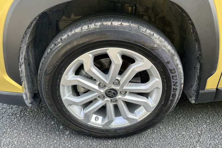Used Toyota FRONTLANDER 2022 2.0L CVT Elite Edition Left Front Wheel Hub