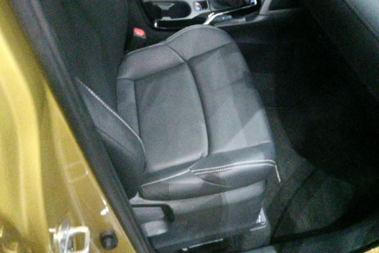 Used Toyota FRONTLANDER 2022 2.0L CVT Luxury PLUS Edition Right Front Seat