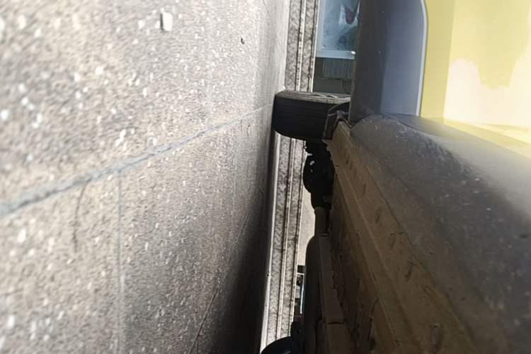 Used Toyota FRONTLANDER 2022 2.0L CVT Luxury Edition Right Side Sill