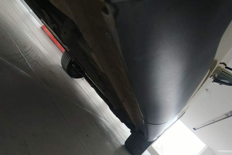 Used Toyota FRONTLANDER 2022 2.0L CVT Luxury PLUS Edition Right Side Sill