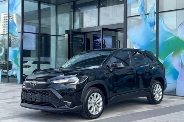 Used Toyota FRONTLANDER 2023 2.0L CVT Leading Edition