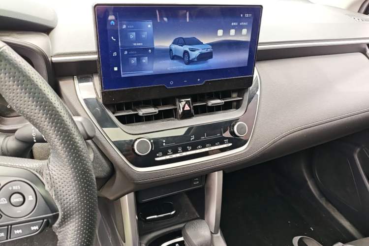 Used Toyota FRONTLANDER 2023 2.0L CVT Leading Edition Audio And AC Panel