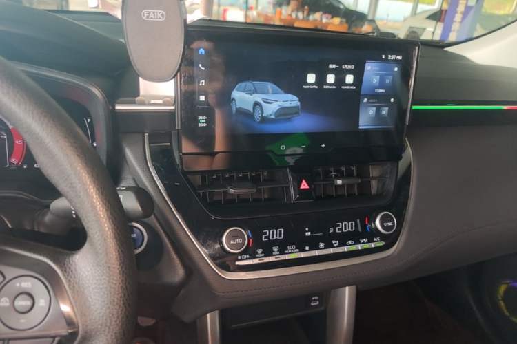 Used Toyota FRONTLANDER 2023 2.0L Smart Electric Hybrid Dual-Engine Leading Edition Audio And AC Panel