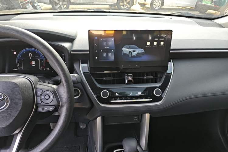 Used Toyota FRONTLANDER 2023 2.0L CVT Leading Edition Audio And AC Panel