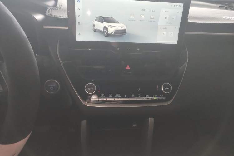 Used Toyota FRONTLANDER 2023 2.0L Smart Electric Hybrid Dual-Engine Leading Edition Audio And AC Panel
